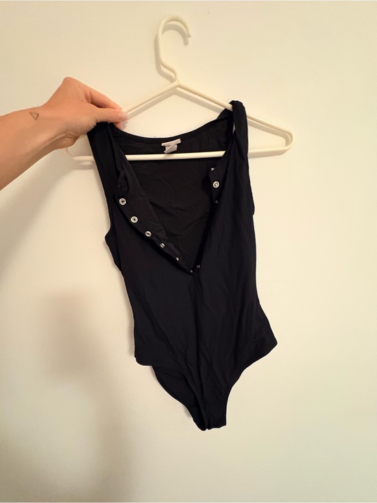 Andree Other - Andree Black Ribbed Snap-Front Bodysuit